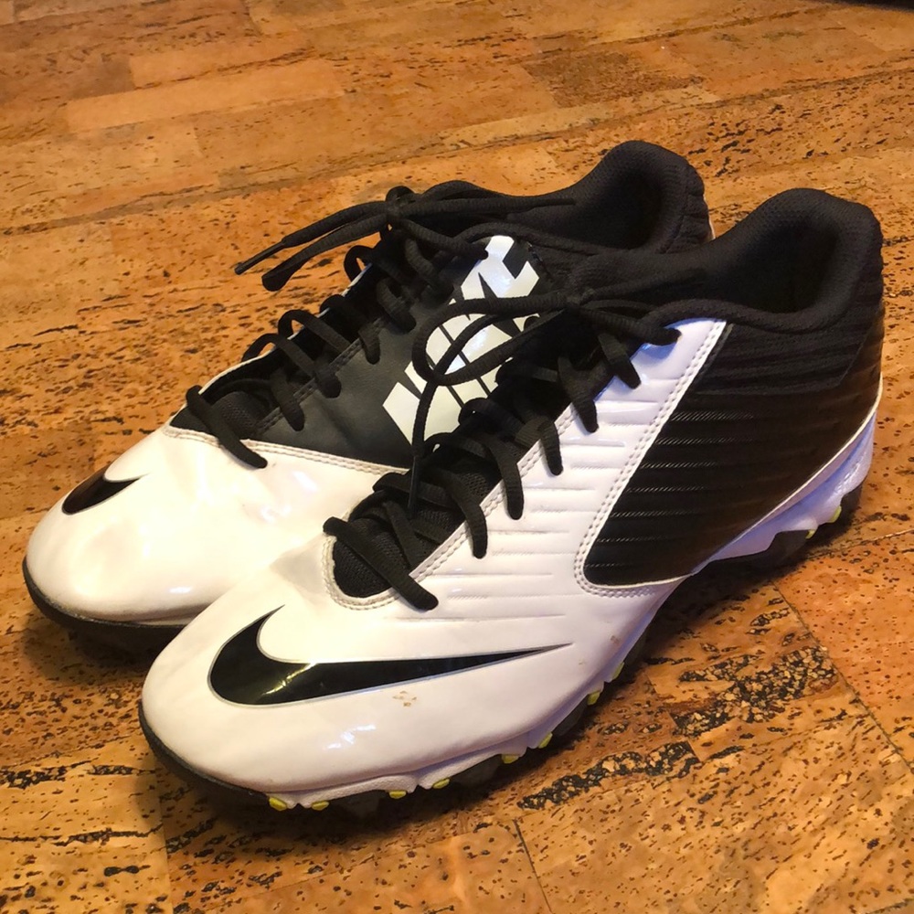 Nike Men’s Football Cleats, Black & White, 10.5